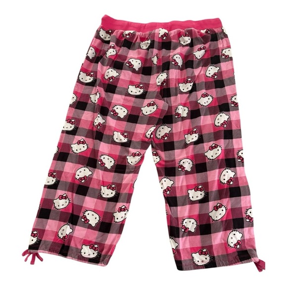 Hello Kitty Other - Hello Kitty Checkered Pink and Black Capri Pajama Bottoms